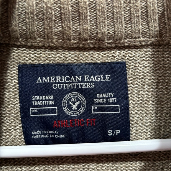 AMERICAN EAGLE Men’s Athletic Fit Long Sleeve Quarter Zip Sweater - beige size S - Picture 3 of 4